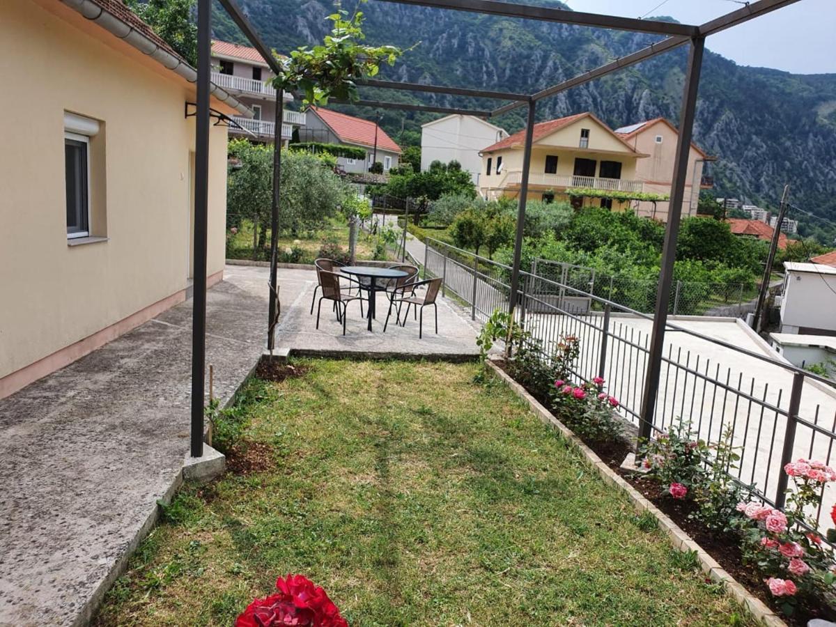 Apartment Marta Kotor Extérieur photo