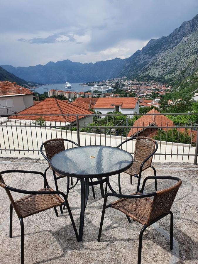 Apartment Marta Kotor Extérieur photo
