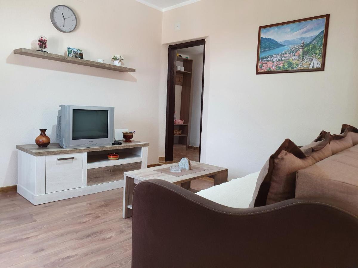 Apartment Marta Kotor Extérieur photo